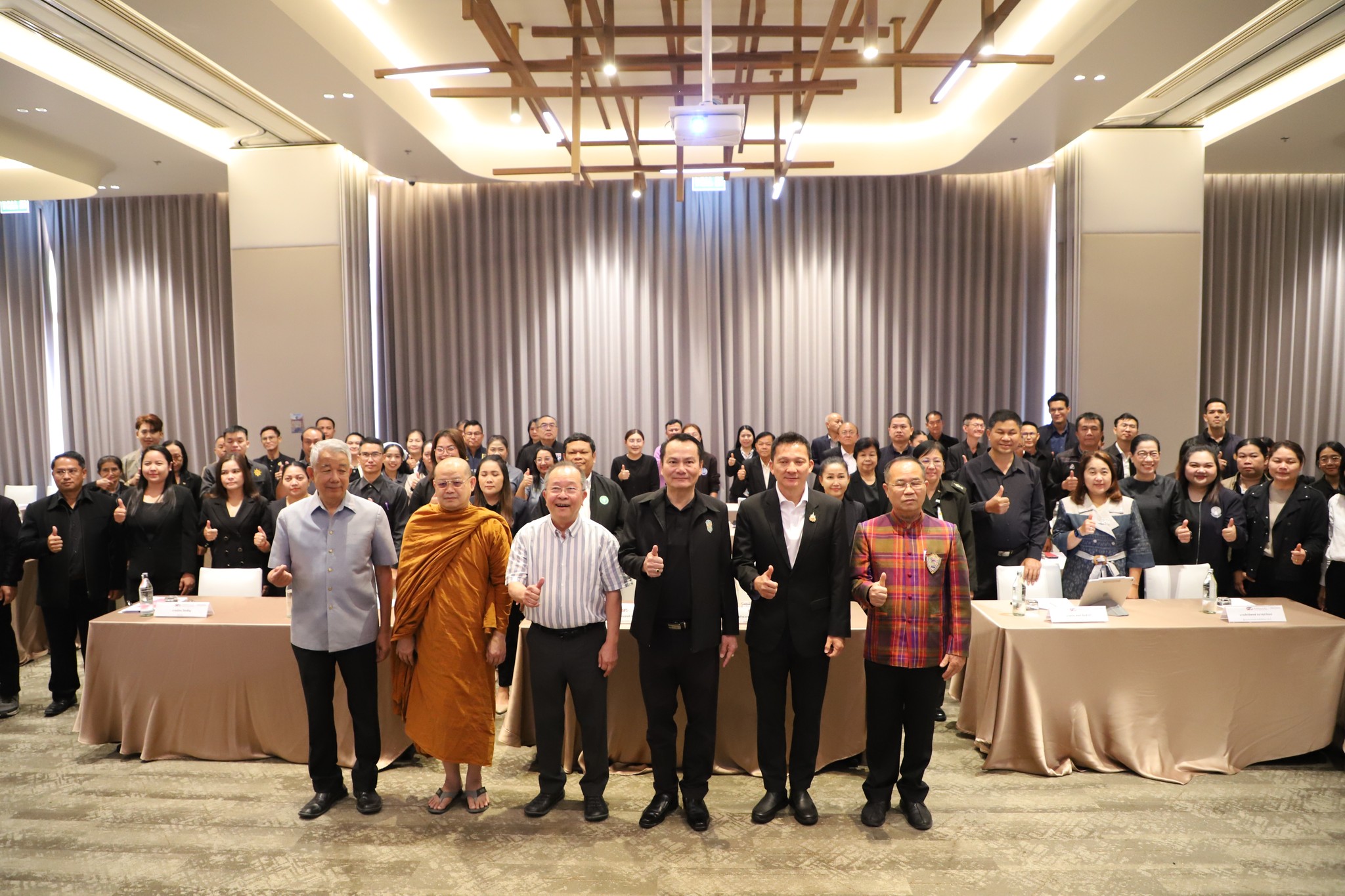 สำนักงาน ป.ย.ป. ร่วมกับจังหวัดอุบลราชธานี จัดโครงการขับเคลื่อนการสร้างความสามัคคีปรองดองสู่เป้าหมายการพัฒนาที่ยั่งยืน ครั้งที่ 3