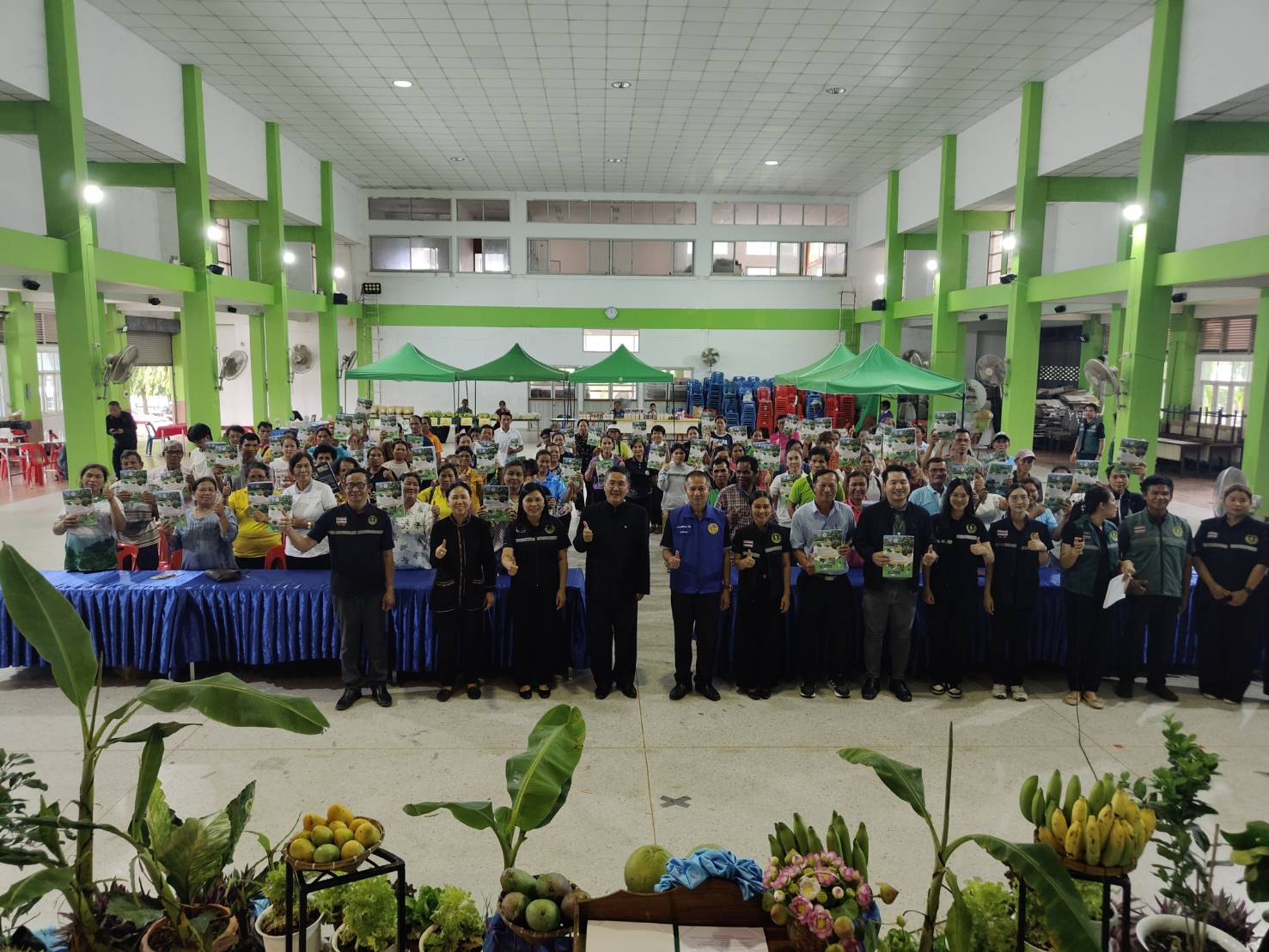 อุบลฯ จัดอบรมถ่ายทอดเทคโนโลยีปลูกไม้ผลมูลค่าสูง เสริมรายได้เกษตรกร