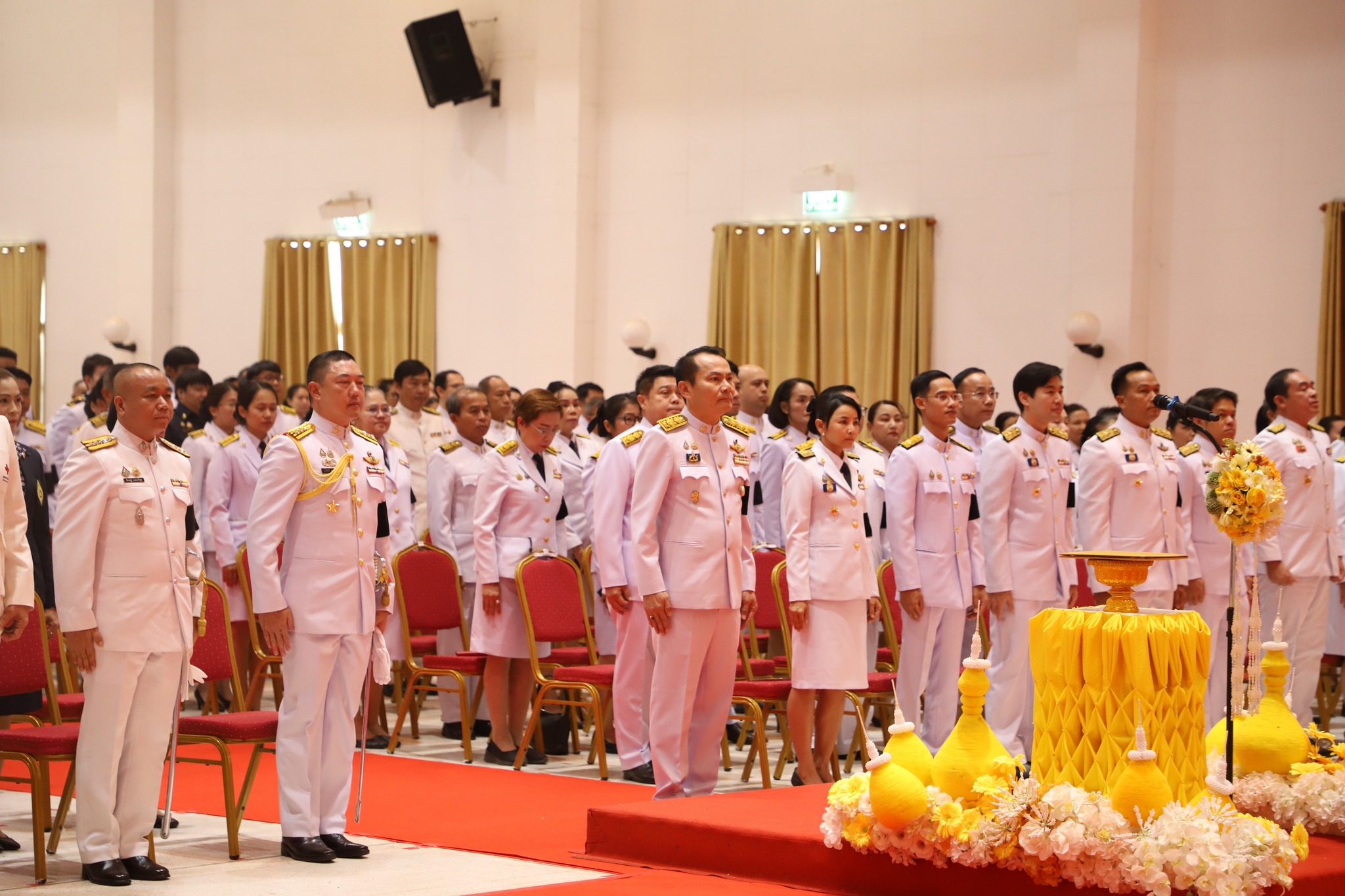 จังหวัดอุบลราชธานี จัดพิธีวางพวงมาลา น้อมรำลึกวันคล้ายวันสวรรคต &ldquo;สมเด็จพระนเรศวรมหาราช&rdquo;