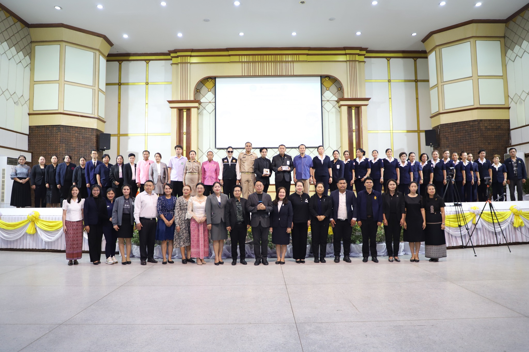 อุบลราชธานี เดินหน้าพัฒนาทักษะภาษาไทยเด็กนักเรียน เปิดอบรมเทคนิค Scaffolding แก่ครูและอาสาสมัครช่วยสอนเสริม